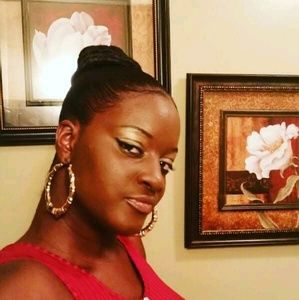 Meet your Posher, Kamica